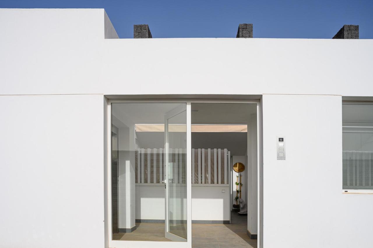Pachamama House-Near The Beach, Fast Wifi, Air-Con And Sat Tv Playa Blanca  Luaran gambar